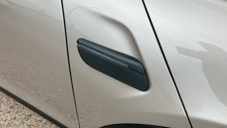 MINI Hatchback 1.5 Cooper Exclusive 3dr Auto Petrol Hatchback